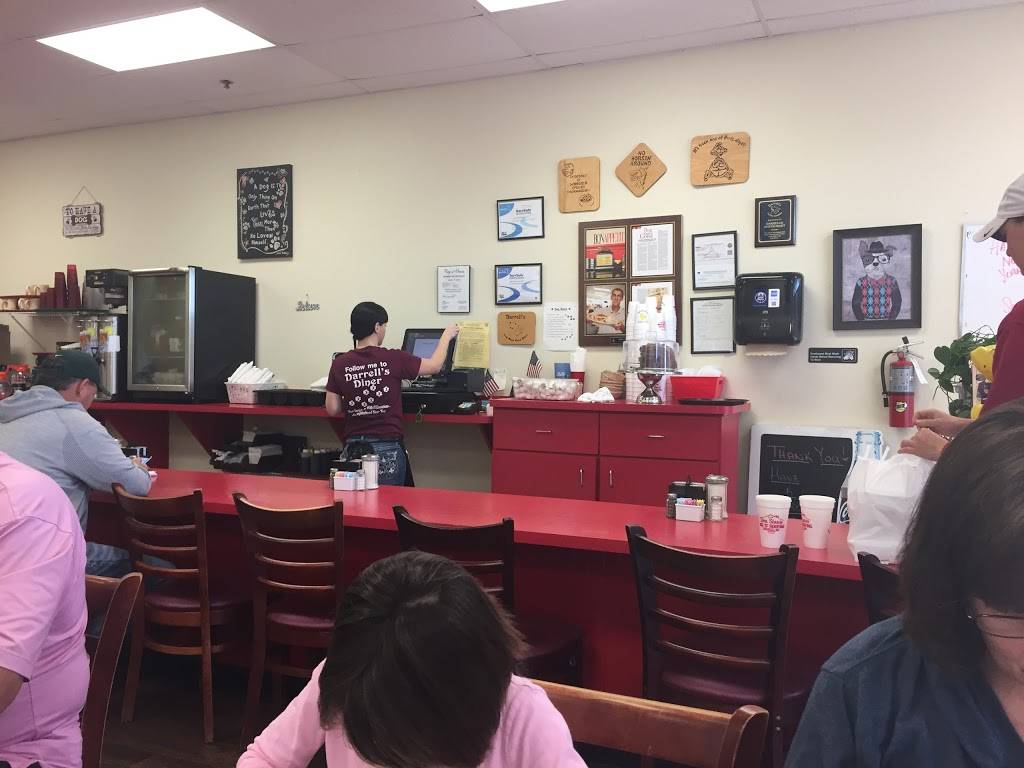 Darrells Dog Gone Good Diner | restaurant | 4409 NW Blitchton Rd, Ocala, FL 34482, USA | 3528677070 OR +1 352-867-7070