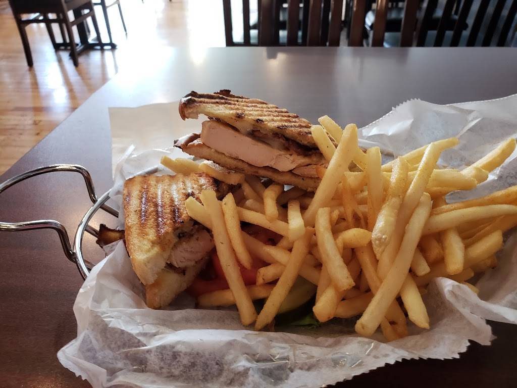 Boones Saloon | restaurant | 301 W Edwards St, Springfield, IL 62704, USA | 2176793752 OR +1 217-679-3752