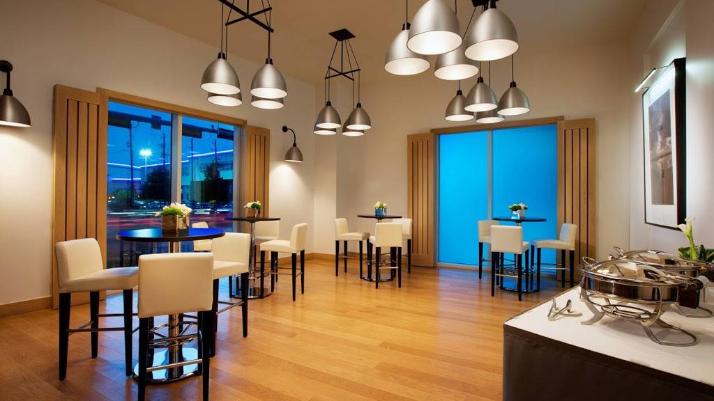 024 Grille | restaurant | 945 Gessner Rd, Houston, TX 77024, USA | 2815014350 OR +1 281-501-4350