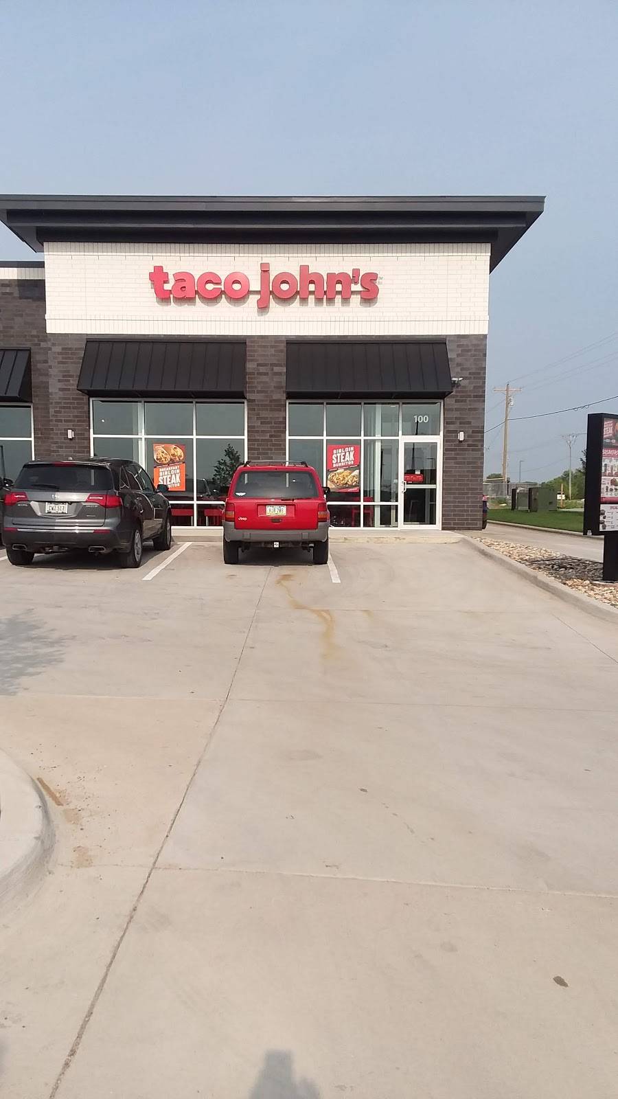 Taco Johns | meal takeaway | 1940 Blairs Ferry Rd Suite 100, Hiawatha, IA 52233, USA | 3192004800 OR +1 319-200-4800