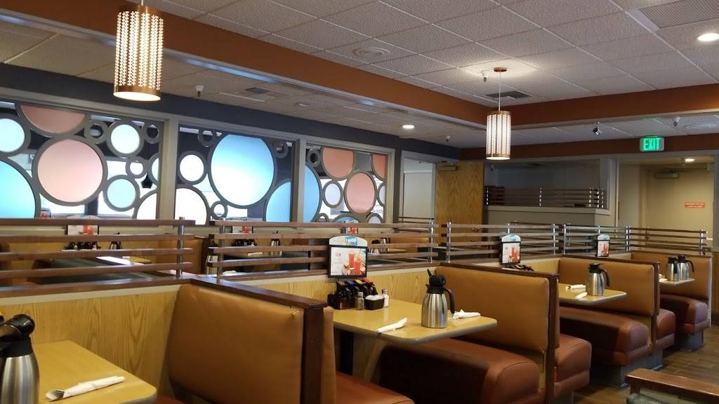 IHOP | bakery | 1190 Arnold Dr, Martinez, CA 94553, USA | 9252283322 OR +1 925-228-3322