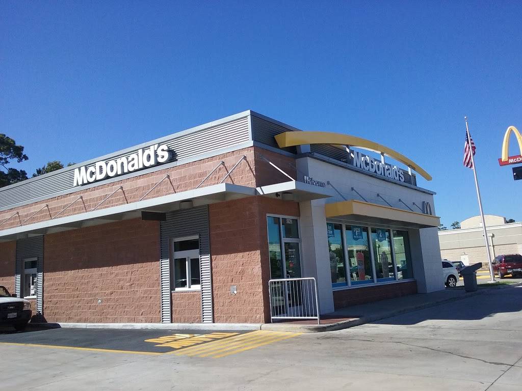 McDonalds | cafe | 8147 Katy Fwy, Houston, TX 77024, USA | 7136881934 OR +1 713-688-1934
