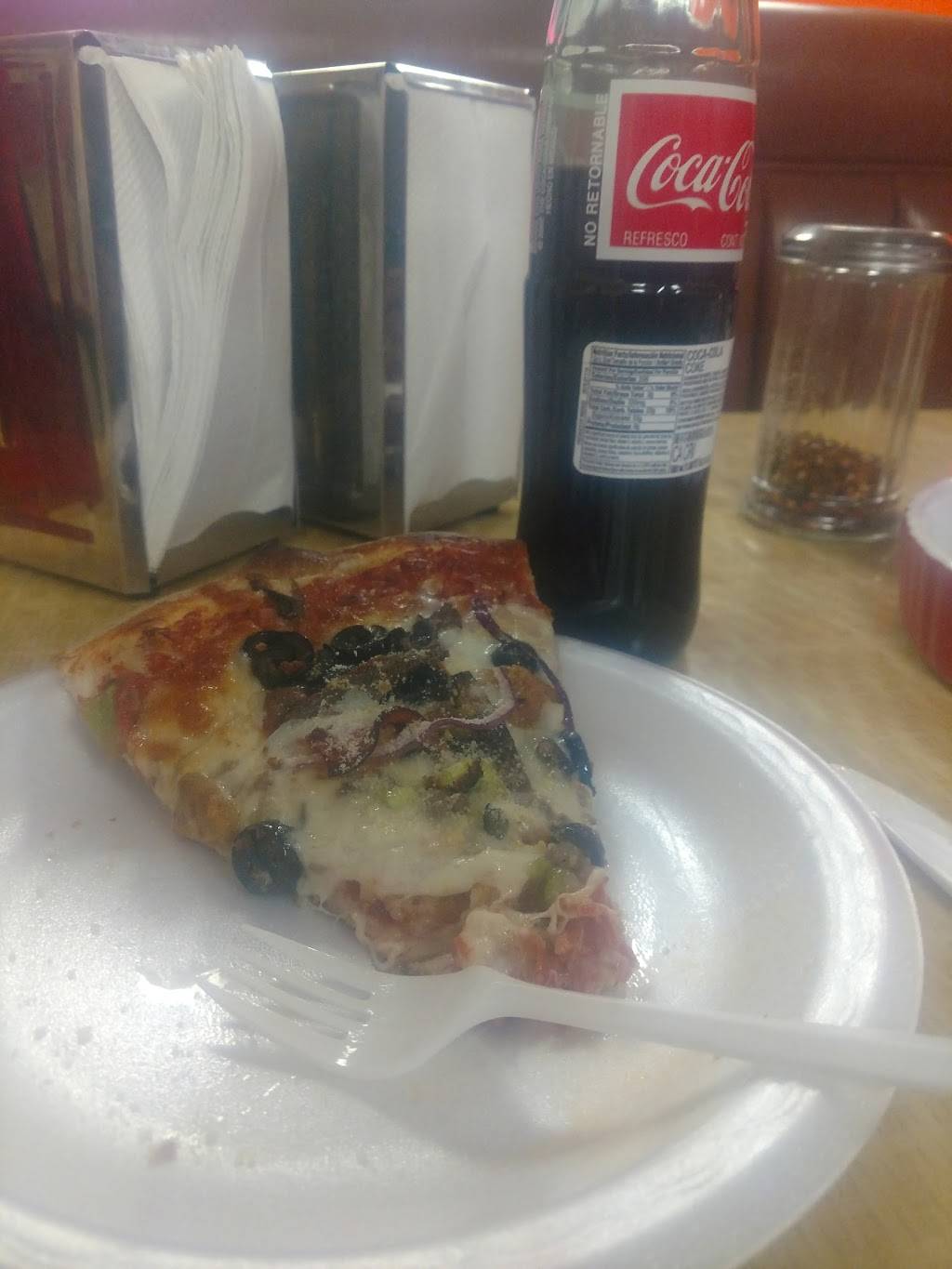 Rockys Pizza | restaurant | 1751 N Sunrise Way F1, Palm Springs, CA 92262, USA | 7603239244 OR +1 760-323-9244