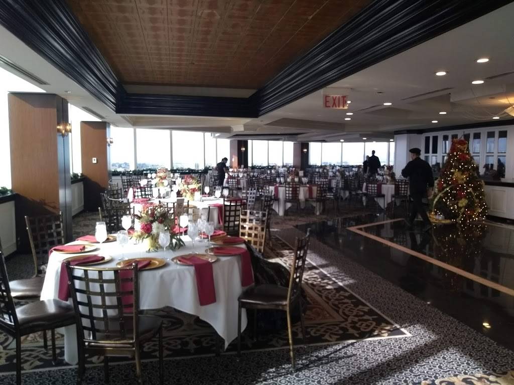 The Tower Club Oxnard | restaurant | 300 E Esplanade Dr, Oxnard, CA 93036, USA | 8059837777 OR +1 805-983-7777