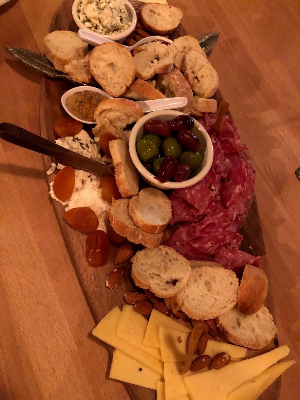 Sip- | restaurant | 6231 Grand Blvd, New Port Richey, FL 34652, USA | 7272038107 OR +1 727-203-8107