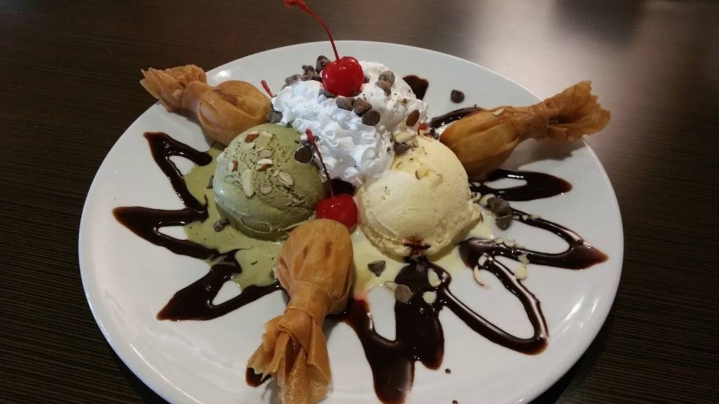 5 R CHA Thai Bistro | restaurant | 2011 N Recker Rd, Mesa, AZ 85215, USA | 4808541487 OR +1 480-854-1487