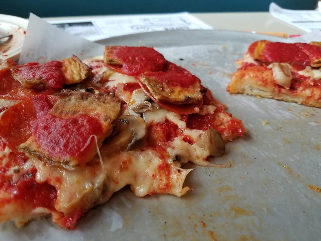 Twins Pizza | restaurant | 1000 Mineral Spring Ave, North Providence, RI 02904, USA | 4017260549 OR +1 401-726-0549