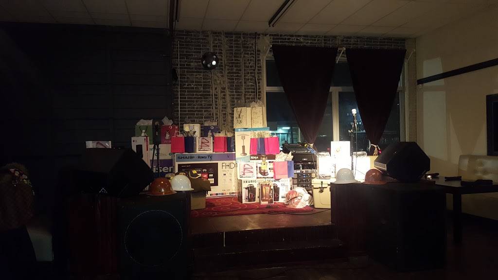 Ten Eleven Grill | restaurant | 1011 Corinth Street, Dallas, TX 75215, USA | 2145653808 OR +1 214-565-3808