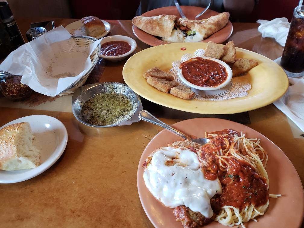 Johnnys Italian Restaurant | restaurant | 2907 FL-590, Clearwater, FL 33759, USA | 7277972940 OR +1 727-797-2940