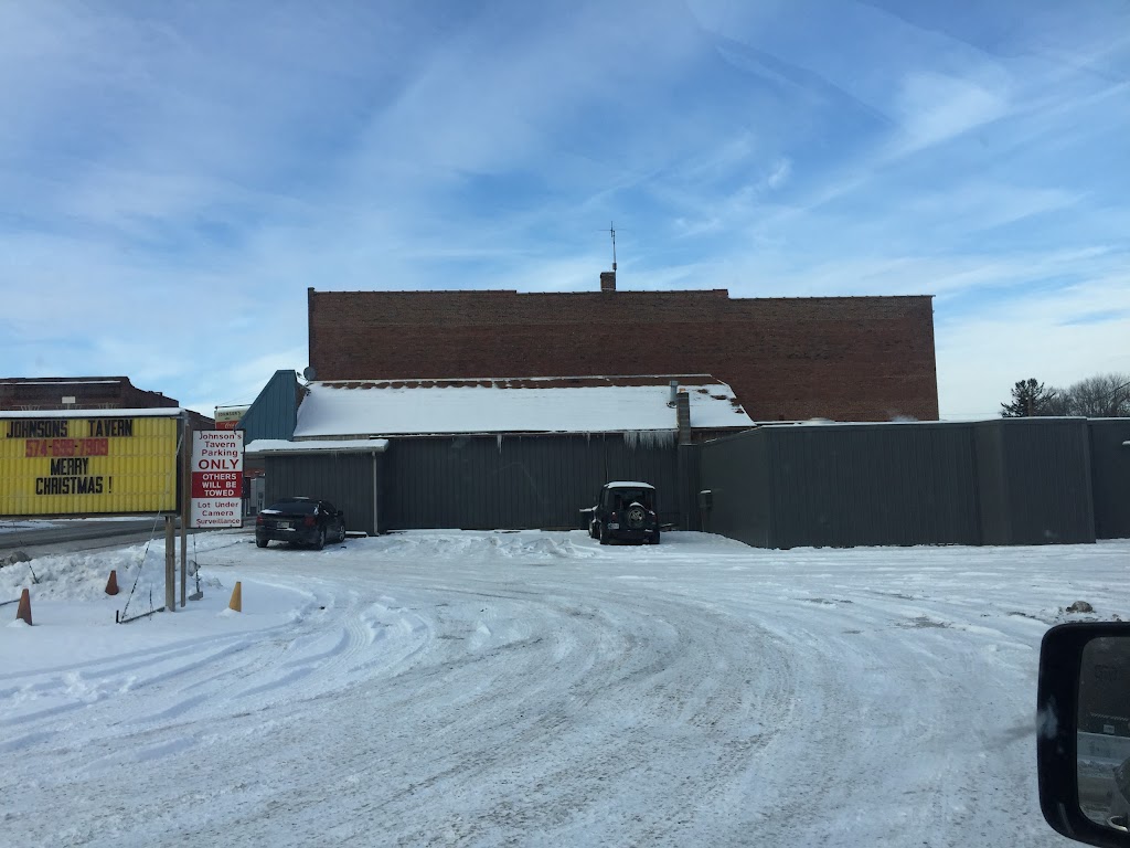 Johnsons Family Bar & Grill | restaurant | 306 E Jackson St, Galveston, IN 46932, USA | 5746997909 OR +1 574-699-7909