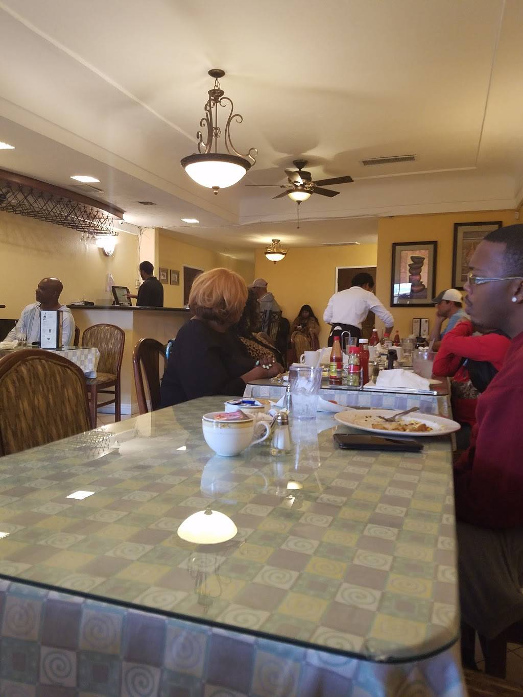 MDears | restaurant | 7717 S Western Ave, Los Angeles, CA 90047, USA | 3237592020 OR +1 323-759-2020