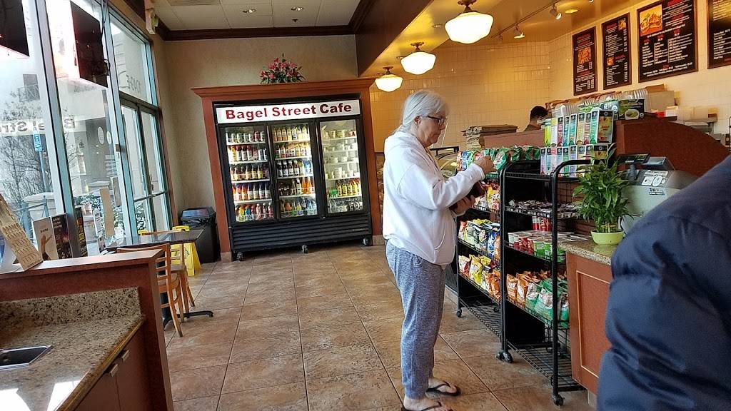 Bagel Street Cafe | cafe | 1049 El Monte Ave, Mountain View, CA 94040, USA | 6509880288 OR +1 650-988-0288