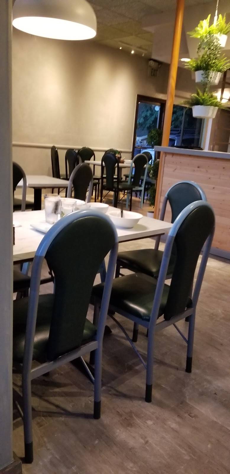 Green Papaya Restaurant - Vietnamese Cuisine | restaurant | 13310 Lake City Way NE, Seattle, WA 98125, USA | 2063615144 OR +1 206-361-5144