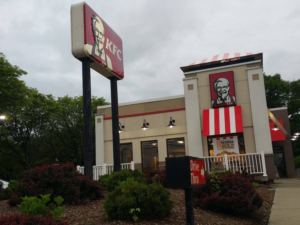 KFC | restaurant | 126 Pearl St, Essex Junction, VT 05452, USA | 8028785300 OR +1 802-878-5300