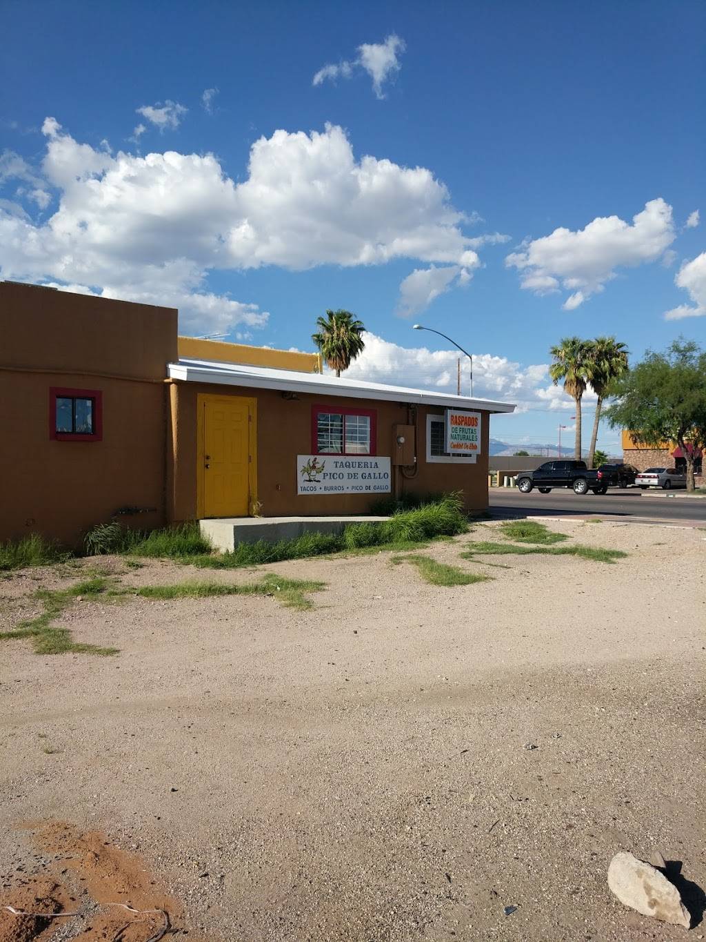 Taqueria Pico De Gallo | restaurant | 2618 S 6th Ave, Tucson, AZ 85713, USA | 5206238775 OR +1 520-623-8775