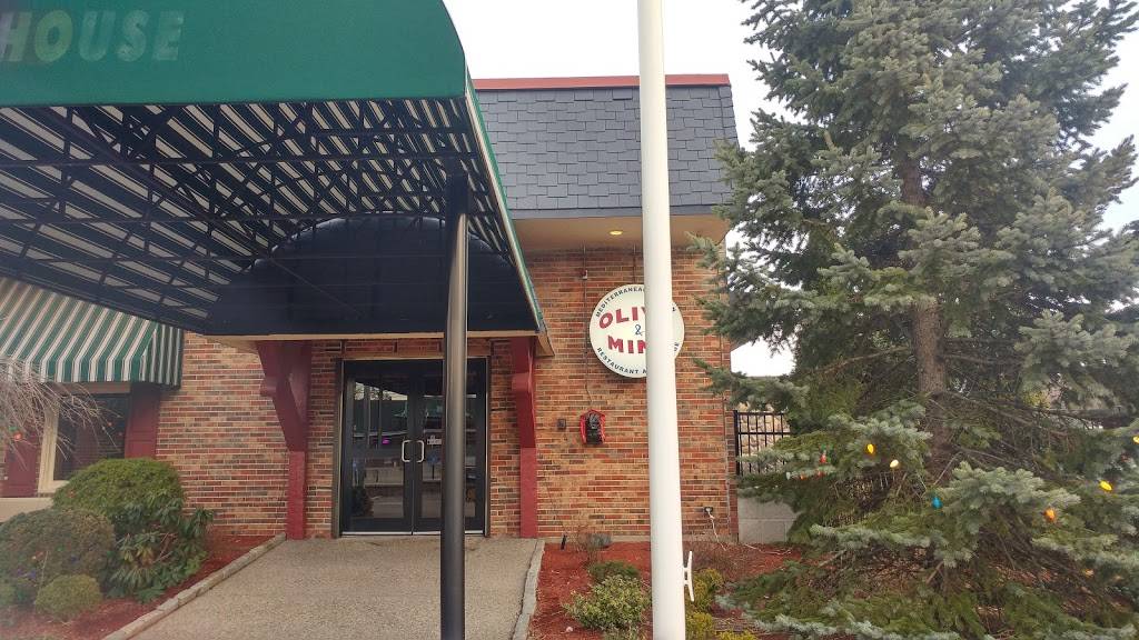 Olive & Mint | restaurant | 2 Washington St, Foxborough, MA 02035, USA | 5086682000 OR +1 508-668-2000