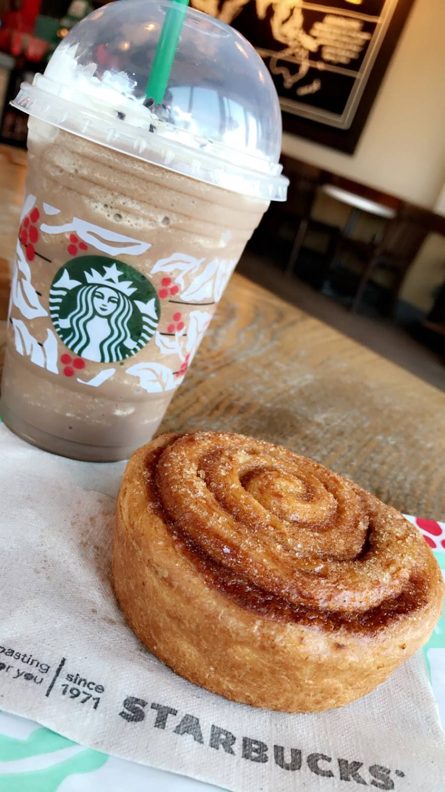 Starbucks | cafe | 311 S College Rd Ste 100, Wilmington, NC 28403, USA | 9103508943 OR +1 910-350-8943