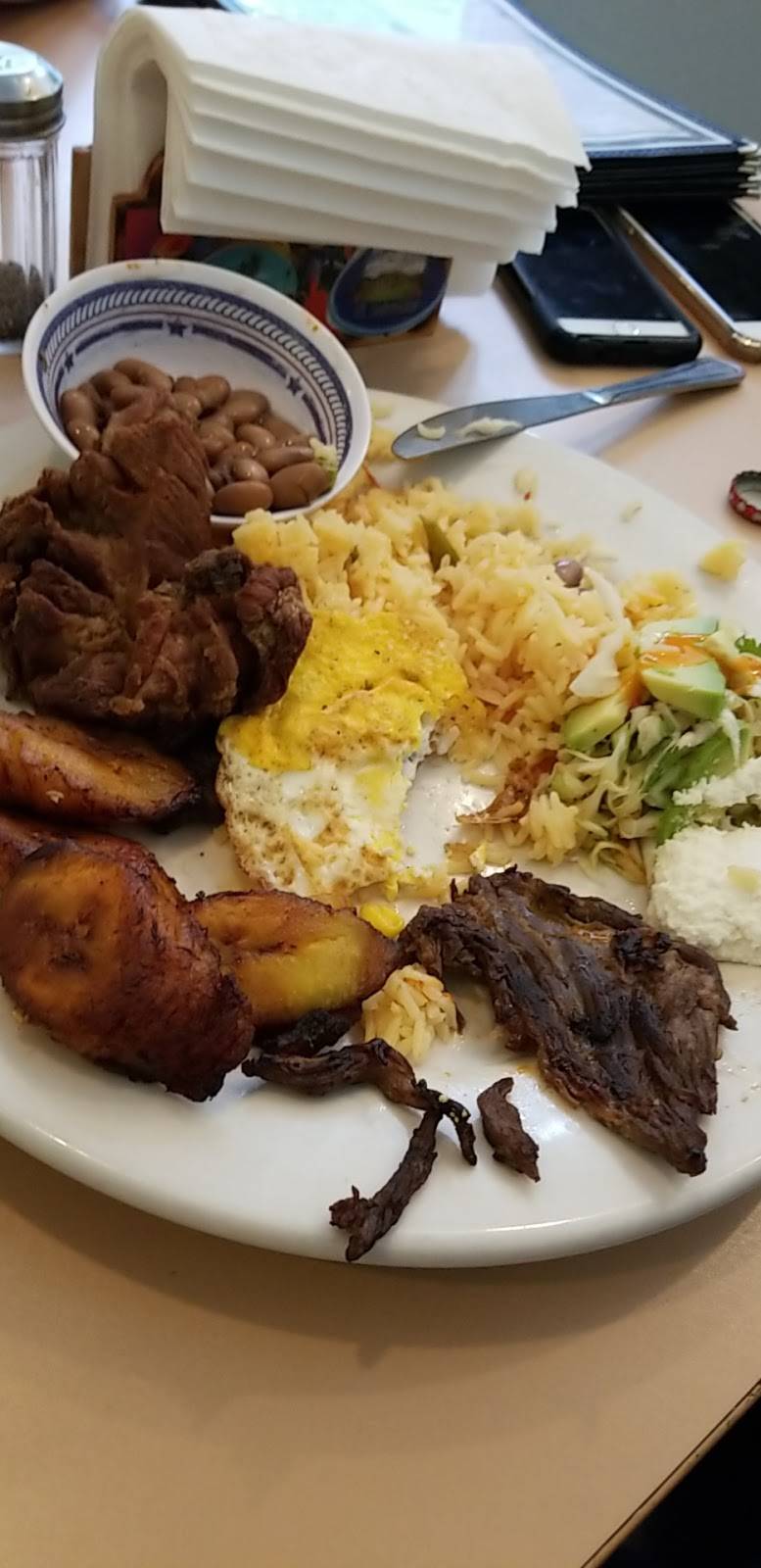 Flores | restaurant | 863 Congress St, Portland, ME 04102, USA | 2078990313 OR +1 207-899-0313