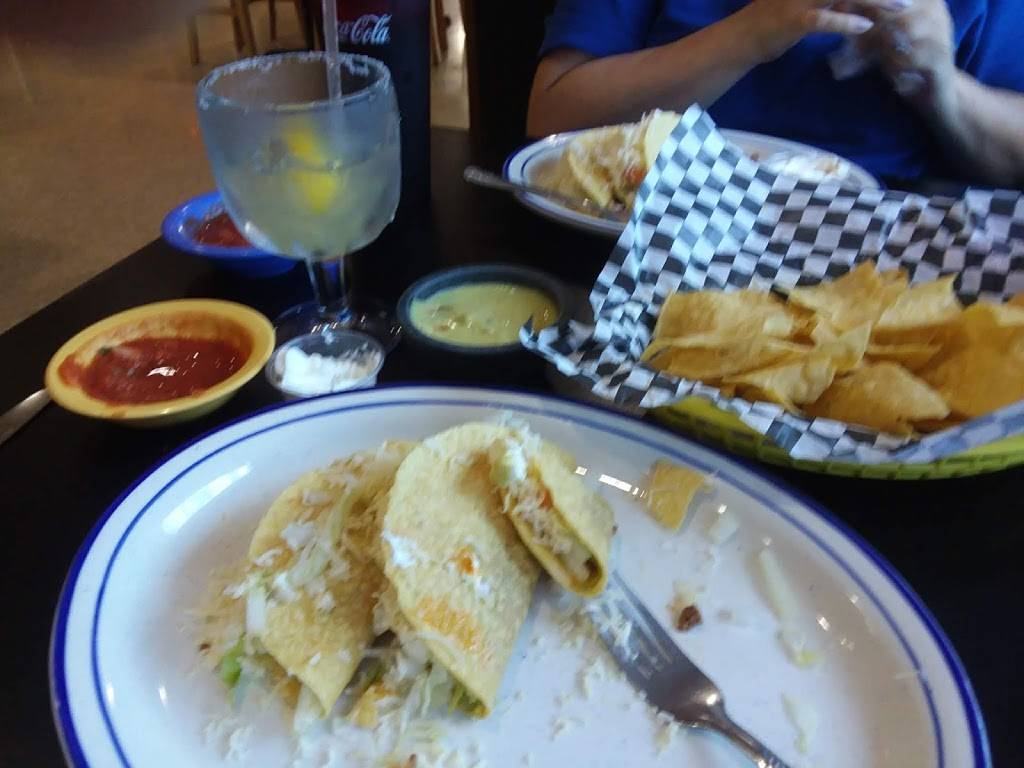 Tequilas Mexican Restaurant & Bar | restaurant | 520 NW Elm Row Ave, Topeka, KS 66608, USA | 7854785663 OR +1 785-478-5663