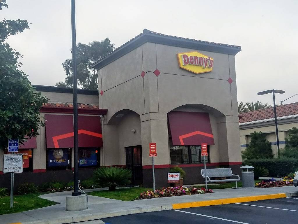 Dennys | restaurant | 605 College Blvd, Oceanside, CA 92057, USA | 7609406065 OR +1 760-940-6065