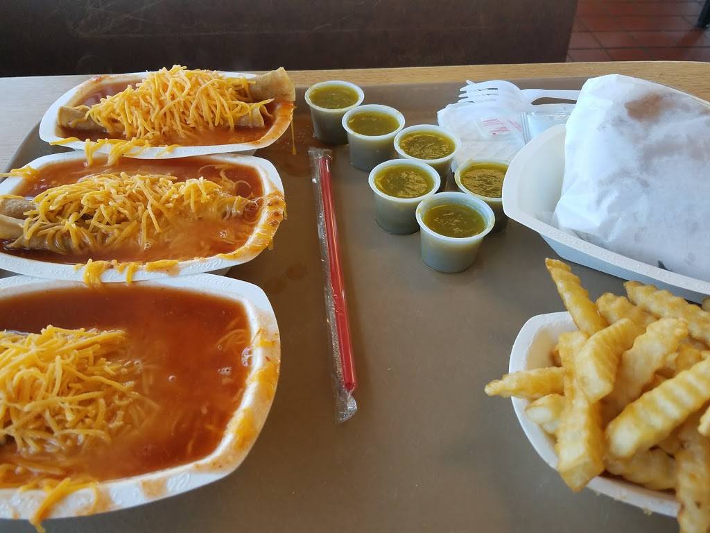 Chicos Tacos | restaurant | 4230 Alameda Ave, El Paso, TX 79905, USA | 9155330975 OR +1 915-533-0975