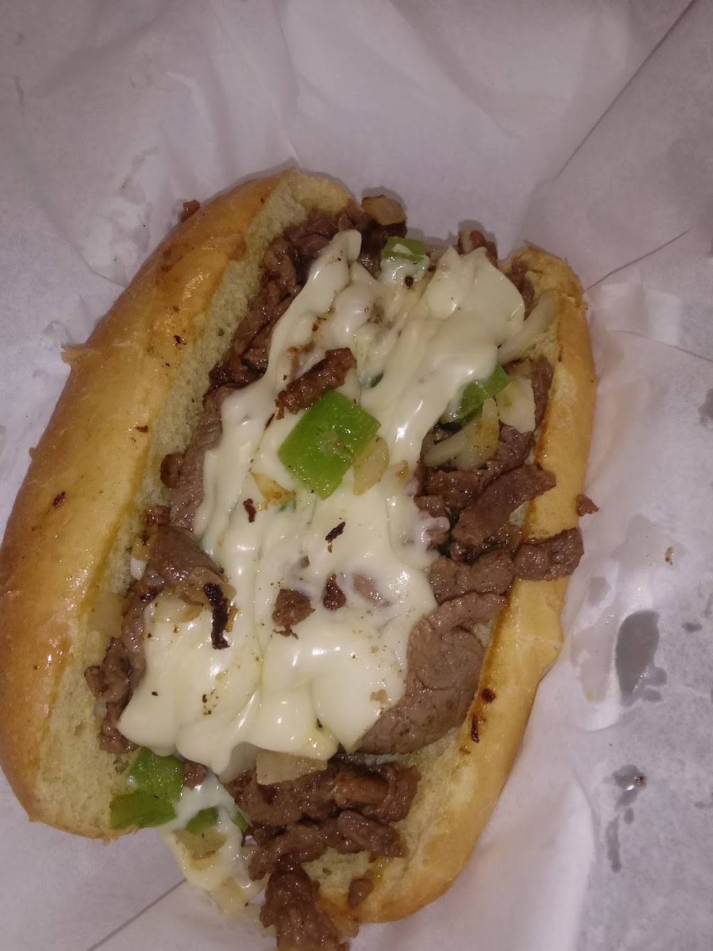 Market Grill | restaurant | 1209 Farmers Market Dr, Raleigh, NC 27603, USA | 9198288367 OR +1 919-828-8367