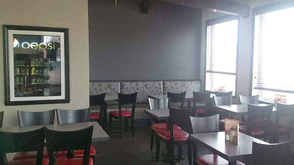 Pizzeria Parenteau PJ | meal delivery | 2630 Dessaulles, Saint-Hyacinthe, QC J2S 2V5, Canada | 4507738533 OR +1 450-773-8533