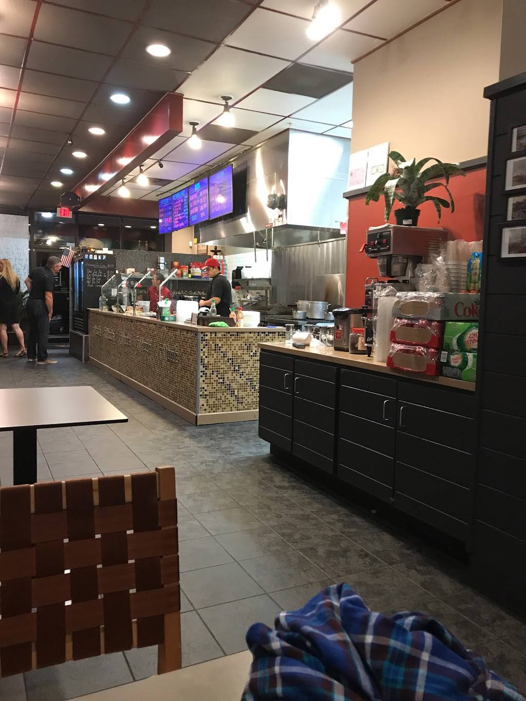 PHO 5UP | restaurant | 2625 Riva Rd D, Annapolis, MD 21401, USA | 4102246000 OR +1 410-224-6000