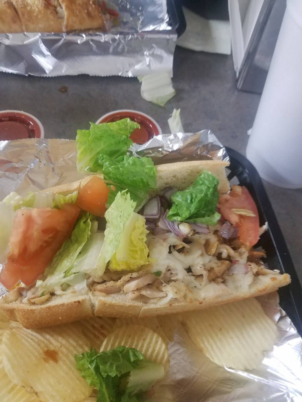 Fat Boys Pizza | restaurant | 2546 NW Fort Sill Blvd, Lawton, OK 73507, USA | 5802500000 OR +1 580-250-0000