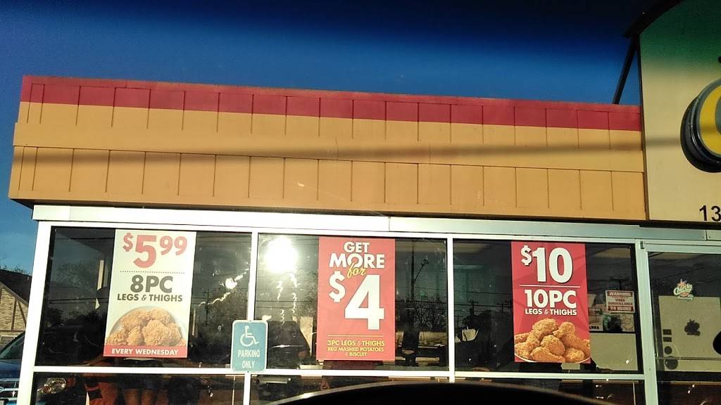 Churchs Chicken | restaurant | 1318 S Ww White Rd, San Antonio, TX 78220, United States | 2103334930 OR +1 210-333-4930
