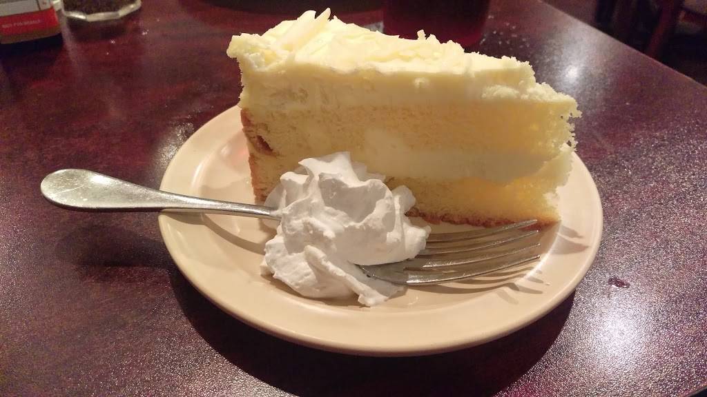 Roma Italian Restaurant | restaurant | 1919 TX-121, Bonham, TX 75418, USA | 9035833292 OR +1 903-583-3292