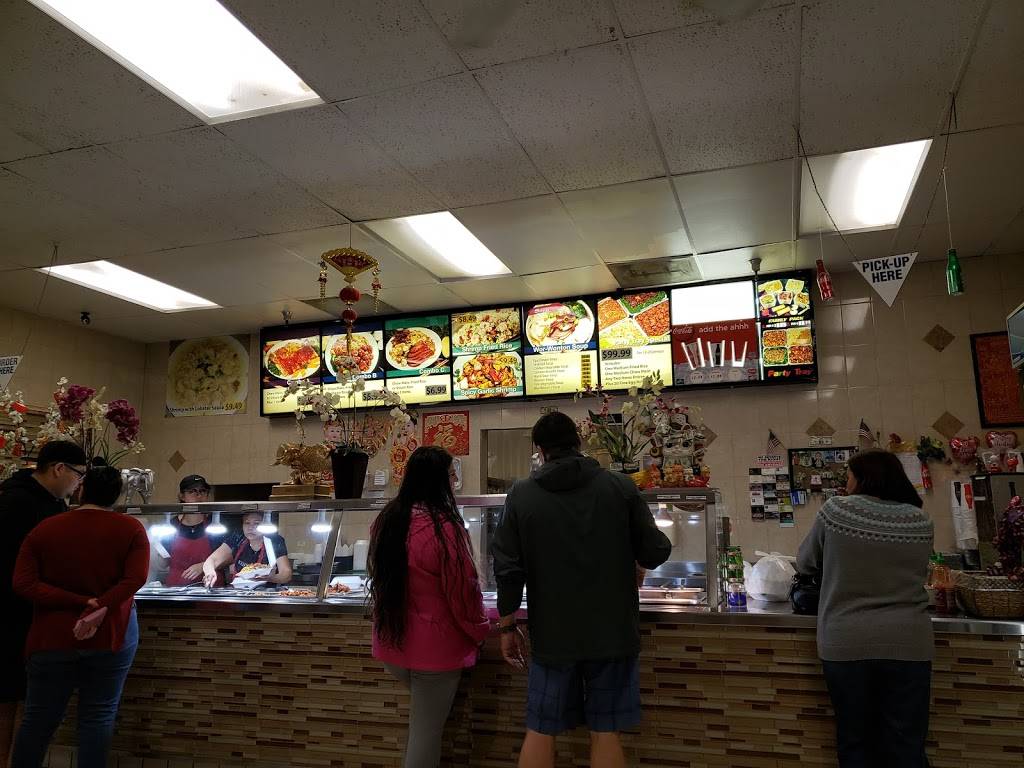Lucky Wok | restaurant | 2995 Van Buren Boulevard, Riverside, CA 92503, USA | 9516882888 OR +1 951-688-2888