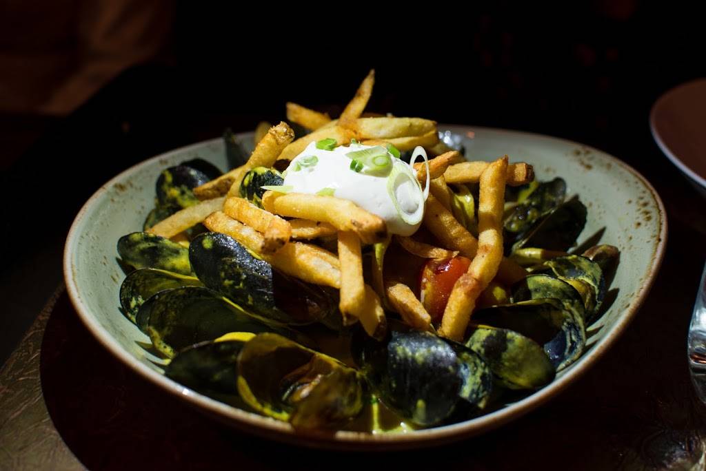 The Brock House | restaurant | 918 Brock St N, Whitby, ON L1N 4J6, Canada | 9054934355 OR +1 905-493-4355