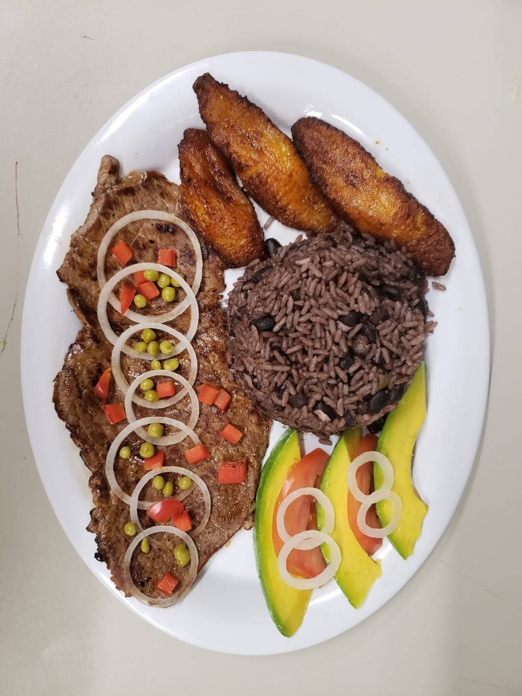 Cafe Artemisa | restaurant | 6807 N Manhattan Ave, Tampa, FL 33614, USA | 8138899119 OR +1 813-889-9119