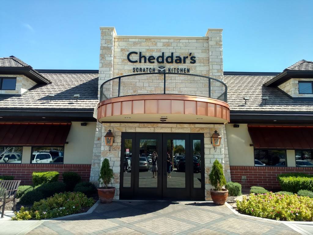 Cheddars Scratch Kitchen | restaurant | 2530 W Chandler Blvd, Chandler, AZ 85224, USA | 4809639422 OR +1 480-963-9422