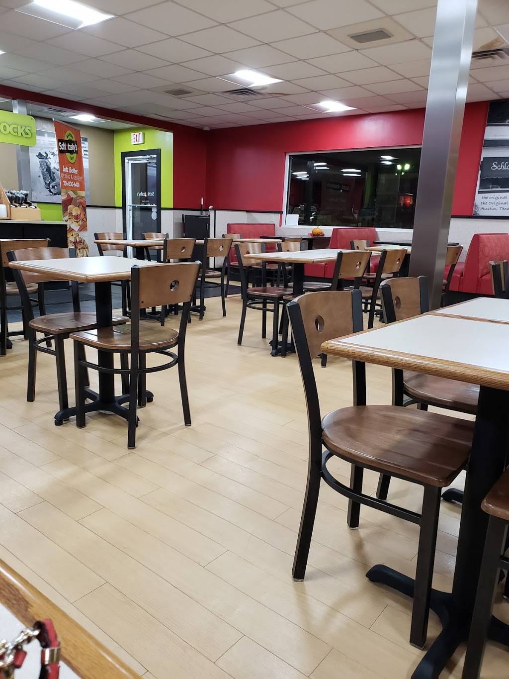 Schlotzskys | bakery | 4319 University Dr, Huntsville, AL 35816, USA | 2568306400 OR +1 256-830-6400