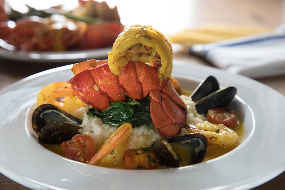 Fishcamp on Broad Creek | restaurant | 11 Simmons Rd, Hilton Head Island, SC 29926, USA | 8438422267 OR +1 843-842-2267