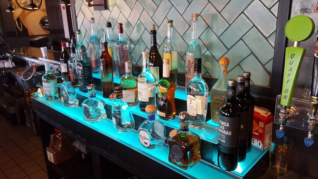 Cholita Tacos | restaurant | 1001 Broad Ripple Ave, Indianapolis, IN 46220, USA | 3173895555 OR +1 317-389-5555