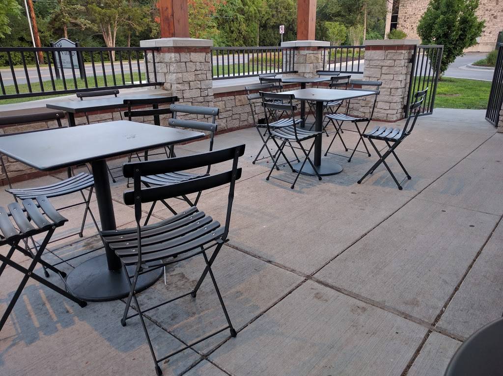 Chipotle Mexican Grill | restaurant | 6920 Mission Rd ste c, Prairie Village, KS 66208, USA | 9132621305 OR +1 913-262-1305