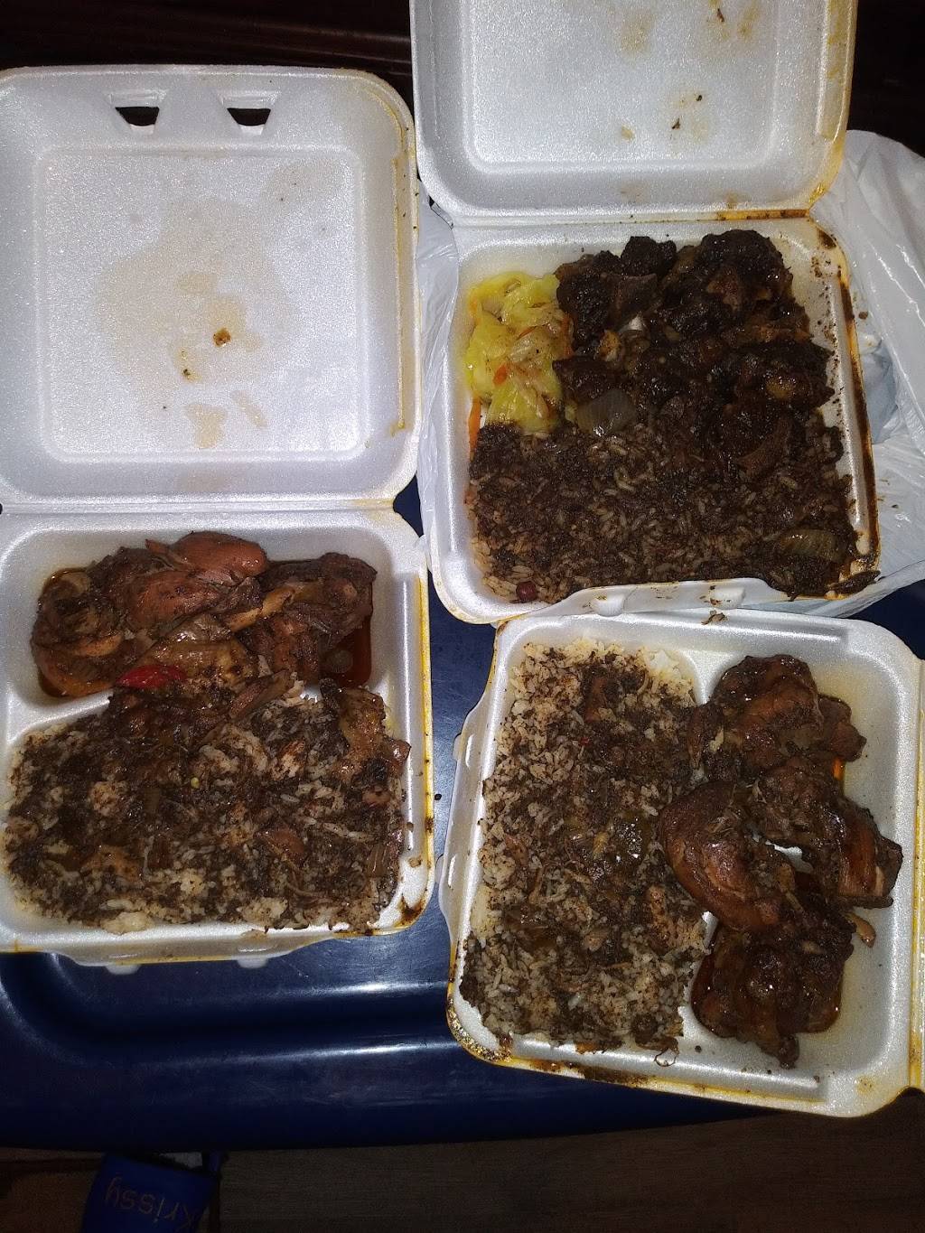 Jamrock Kitchen | restaurant | 502 N 63rd St, Philadelphia, PA 19151, USA | 2157484940 OR +1 215-748-4940