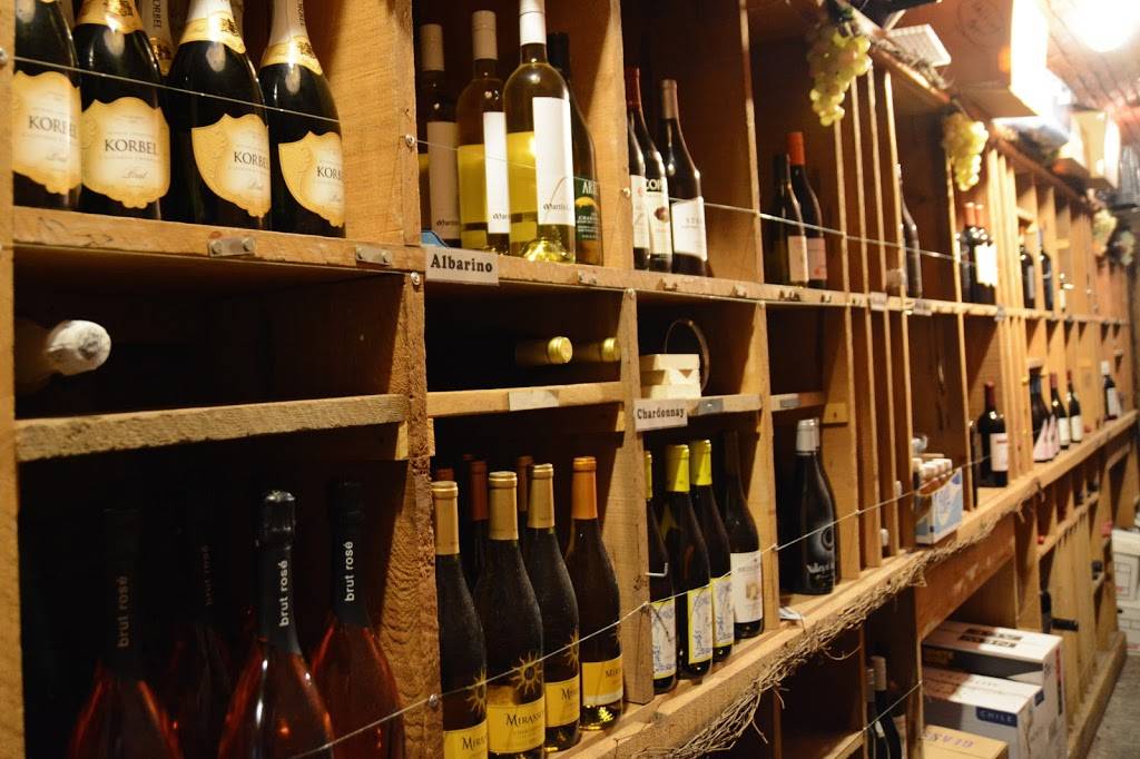 The Melting Pot | restaurant | 125 E Sir Francis Drake Blvd, Larkspur, CA 94939, USA | 4154616358 OR +1 415-461-6358