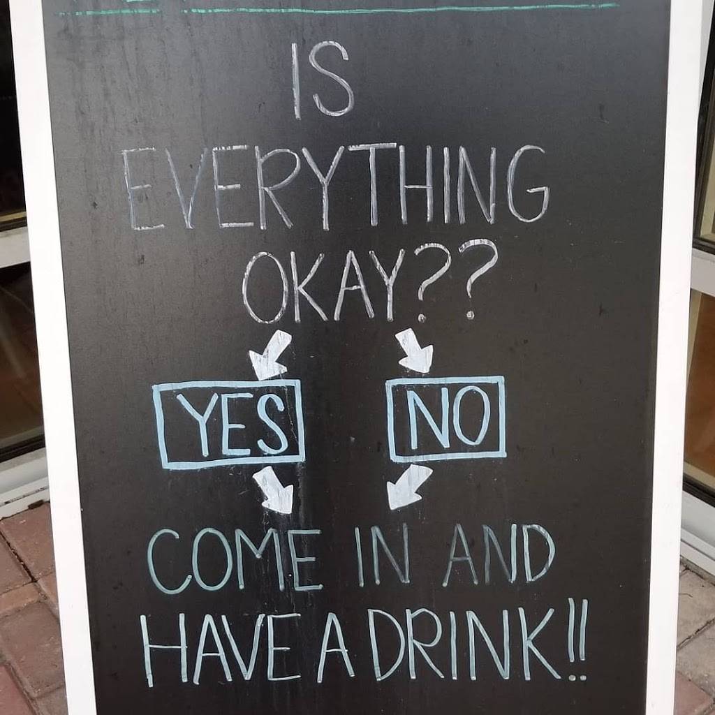 The Fountainhead Wine & Beer Bar | restaurant | 11595 Fountainhead Dr, Westchase, FL 33626, USA | 8139204556 OR +1 813-920-4556