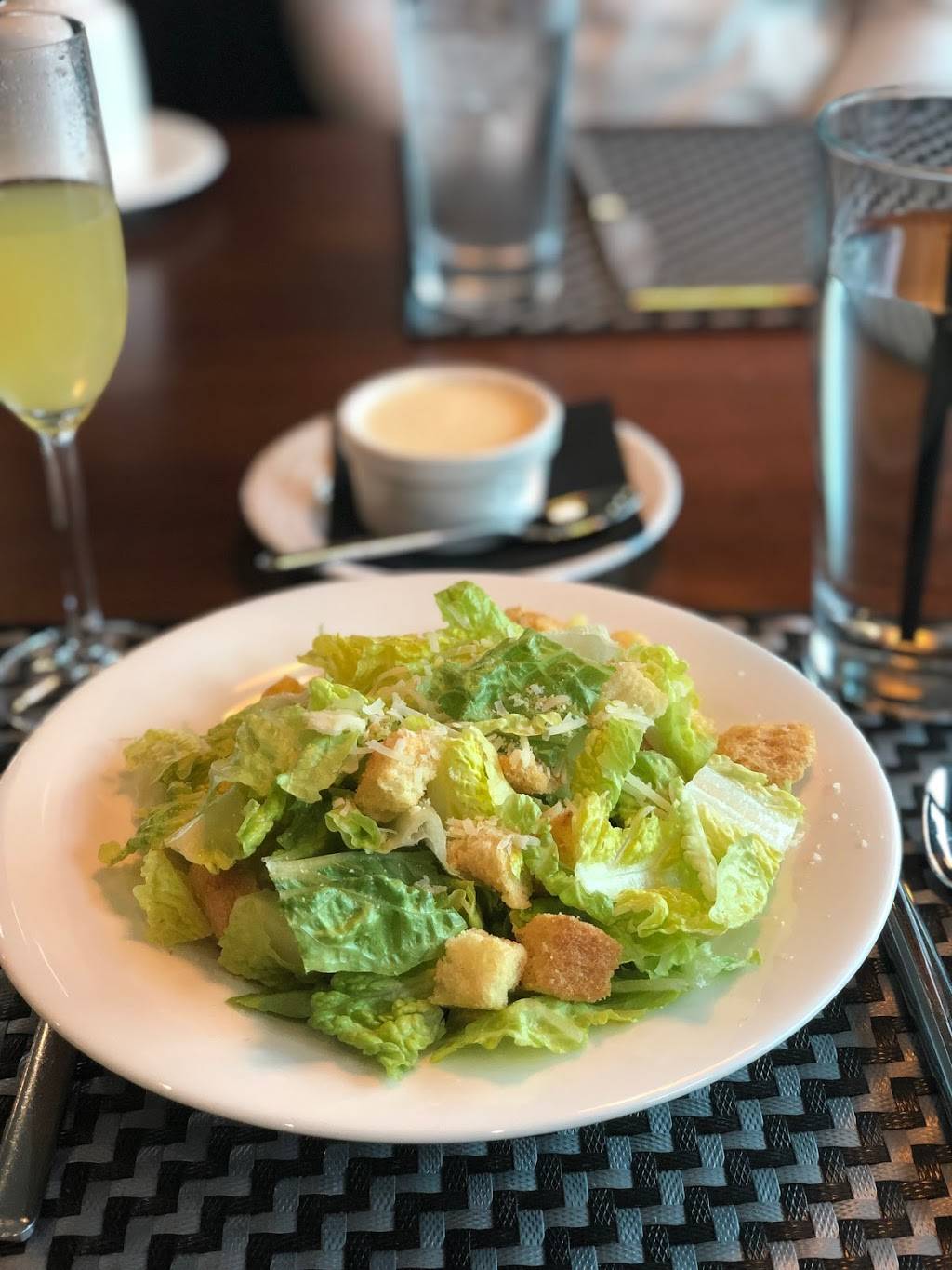 Apron | restaurant | 2 Porsche Dr, Atlanta, GA 30354, USA | 4704663330 OR +1 470-466-3330