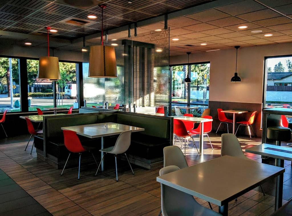 McDonalds | cafe | 4318 Thornton Ave, Fremont, CA 94536, USA | 5107917400 OR +1 510-791-7400