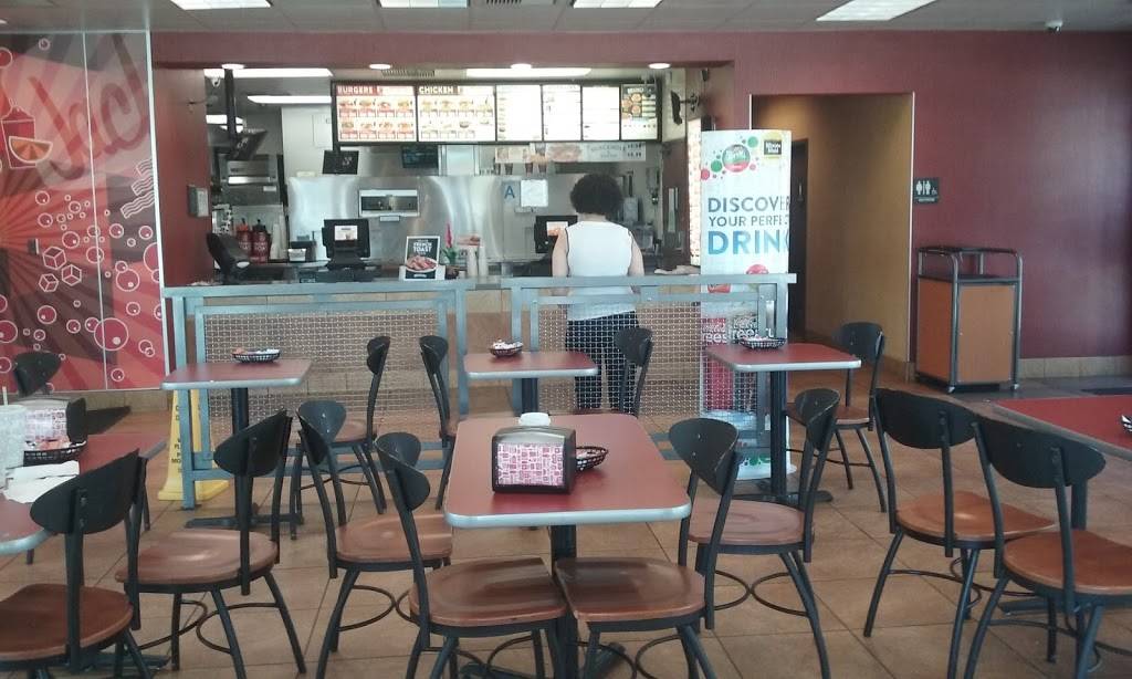 Jack in the Box | restaurant | 1335 N Dudley St, Pomona, CA 91768, USA | 9096221004 OR +1 909-622-1004