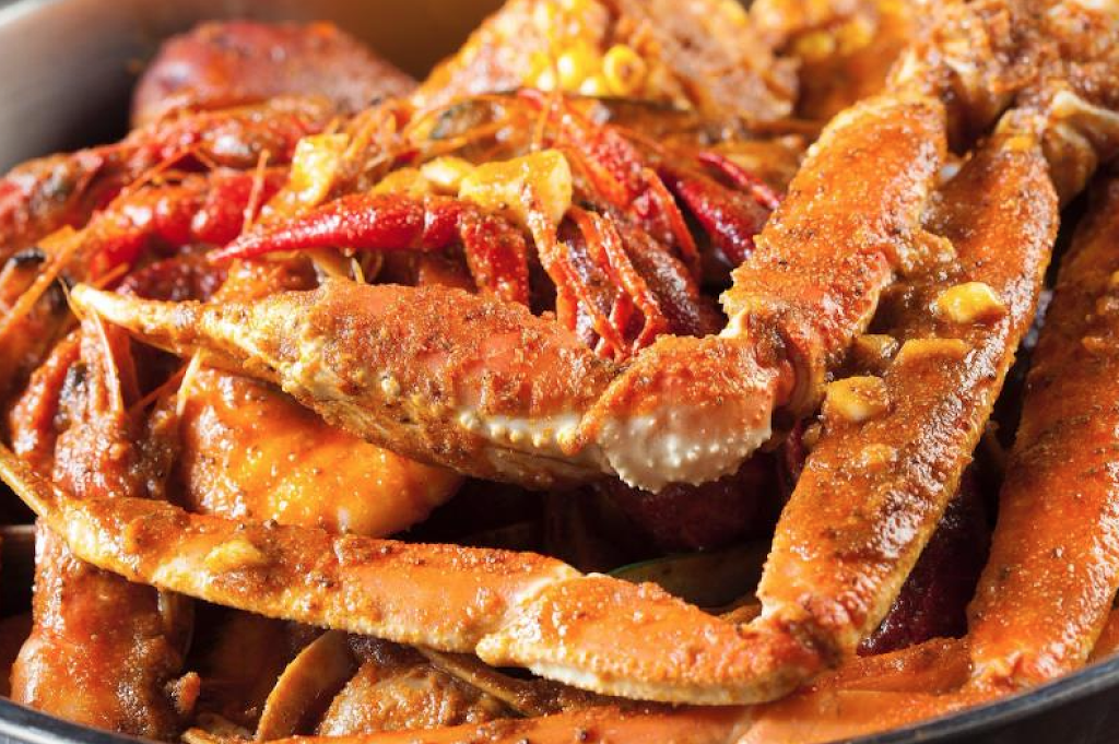 Yummi Crab Clearwater | restaurant | 2950 Gulf to Bay Blvd, Clearwater, FL 33759, USA | 7276698880 OR +1 727-669-8880