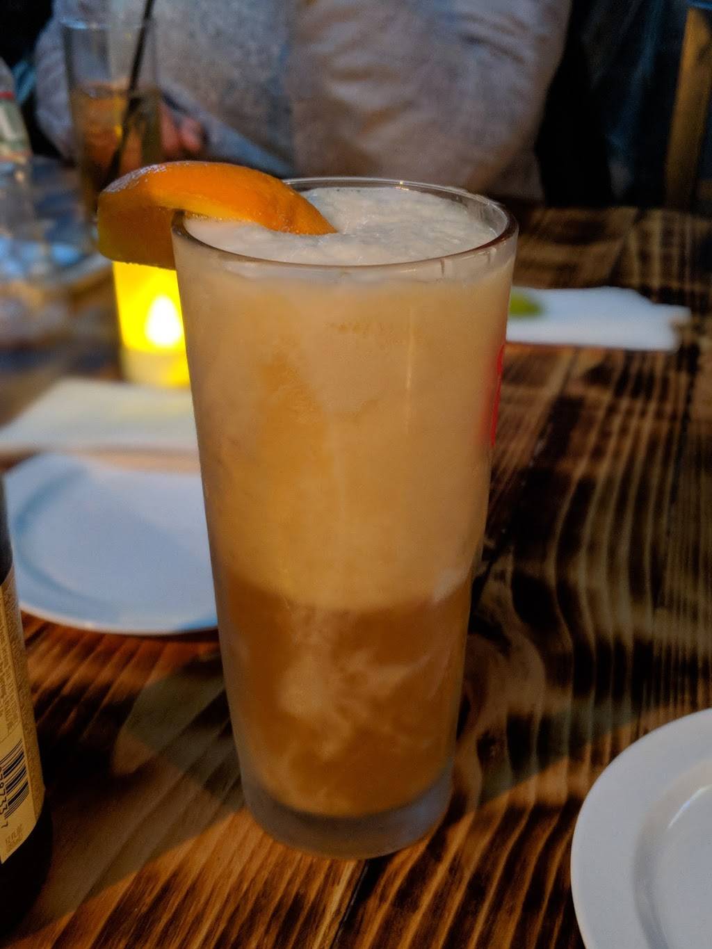 Refinery Tavern | restaurant | 812 Broadway, Bayonne, NJ 07002, USA | 2018580060 OR +1 201-858-0060