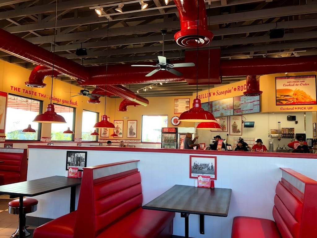 Freddys Frozen Custard & Steakburgers | restaurant | 26806 Farm to Market 1093, Fulshear, TX 77441, USA | 2816651223 OR +1 281-665-1223