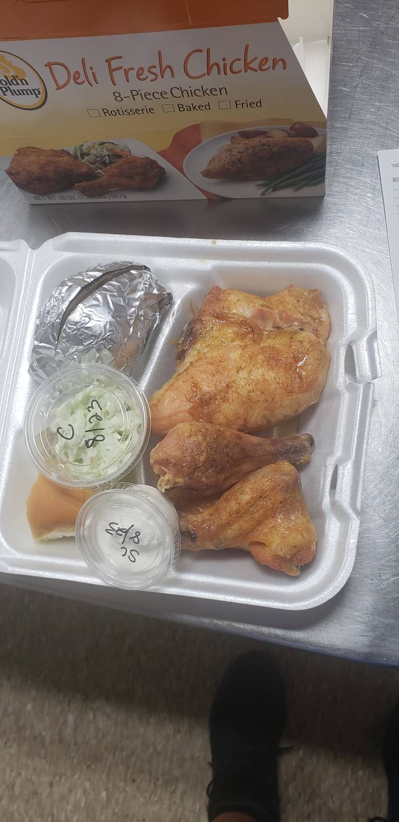 Kellnersville Bar & Banquet | restaurant | 1233 Main St, Kellnersville, WI 54215, USA | 9207961033 OR +1 920-796-1033