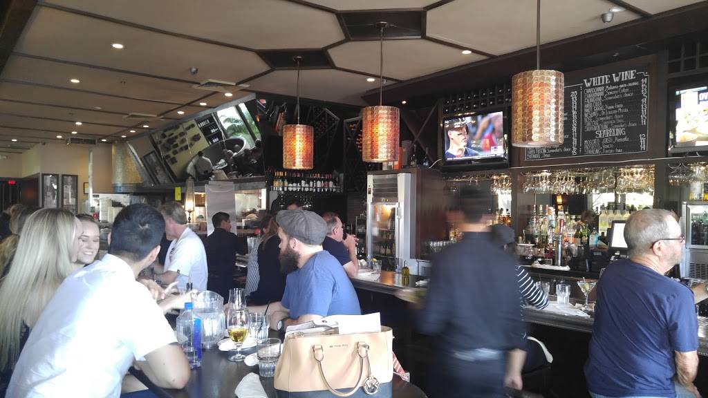 Farfalla Trattoria Westlake Village | restaurant | 160 Promenade Way, Westlake Village, CA 91362, USA | 8054972283 OR +1 805-497-2283